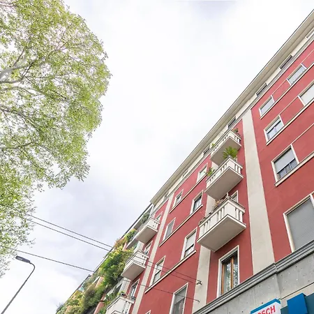 Apartament Farini Sola Design E Forest View Porta Nuova
