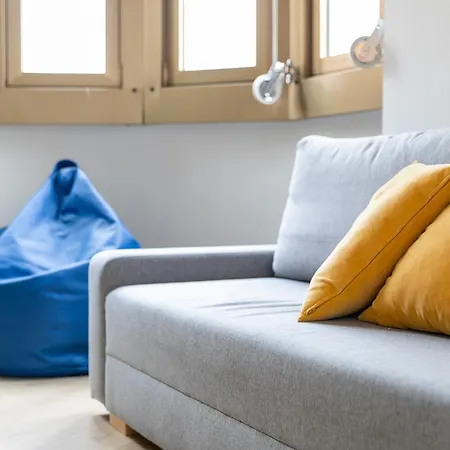 Farini Sola Design E Forest View Porta Nuova Apartman